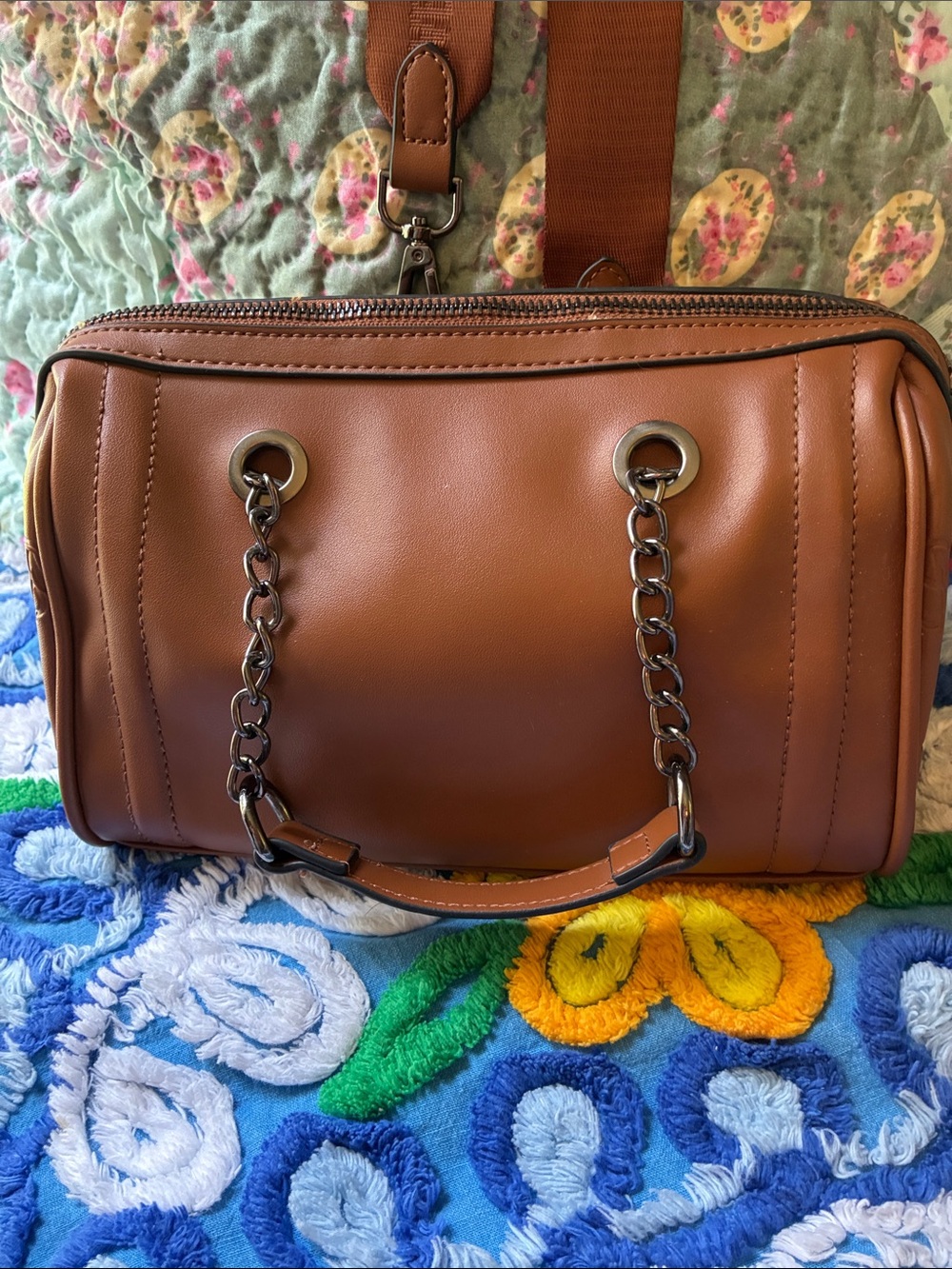 Steve Madden Small Brown Barrel Satchel - Stylish Women’s Handbag - Picture 6 of 10